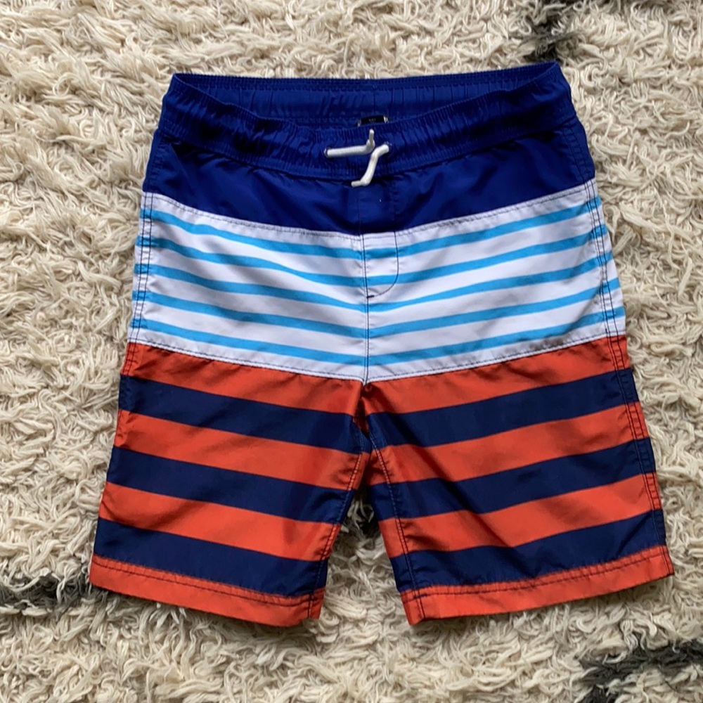 Lands’ End swim trunks, size 10-12 EUC!